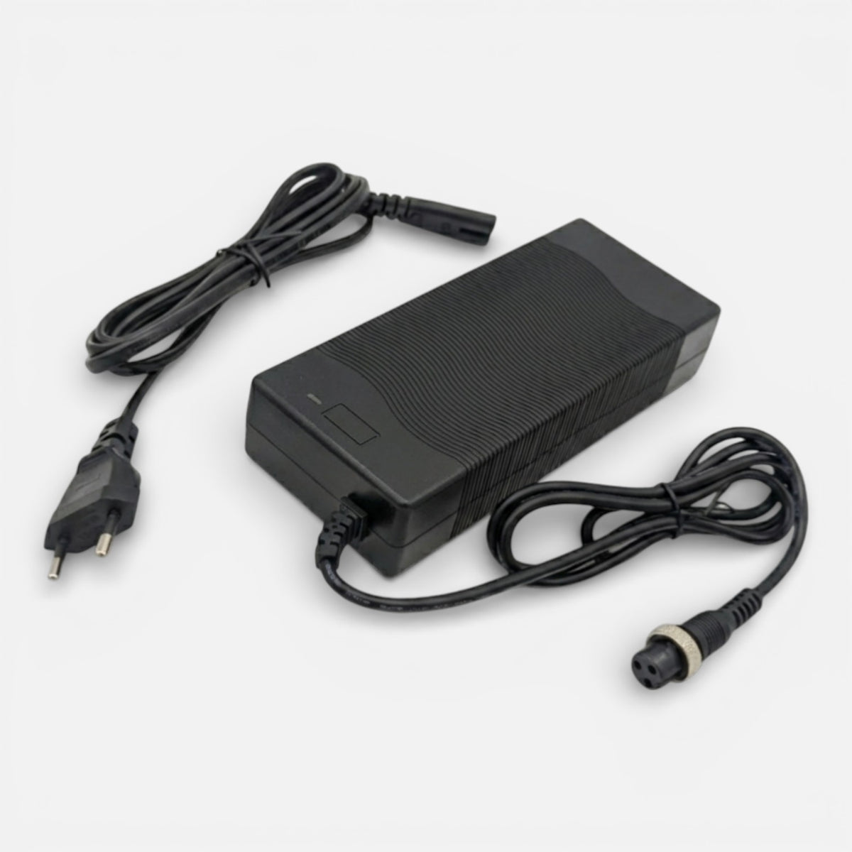 Chargeur 66.4V 1.75A V1 GX16-3 – Dualtron 60V - Wheellow